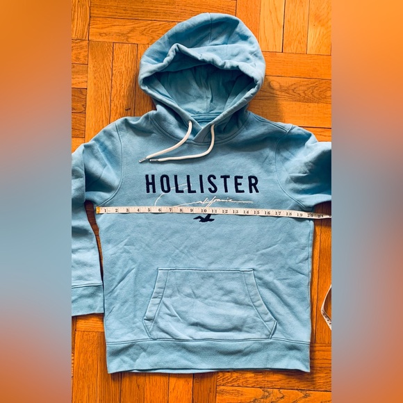 Hollister Blue Embroidered Logo Hoodie - Picture 5 of 8